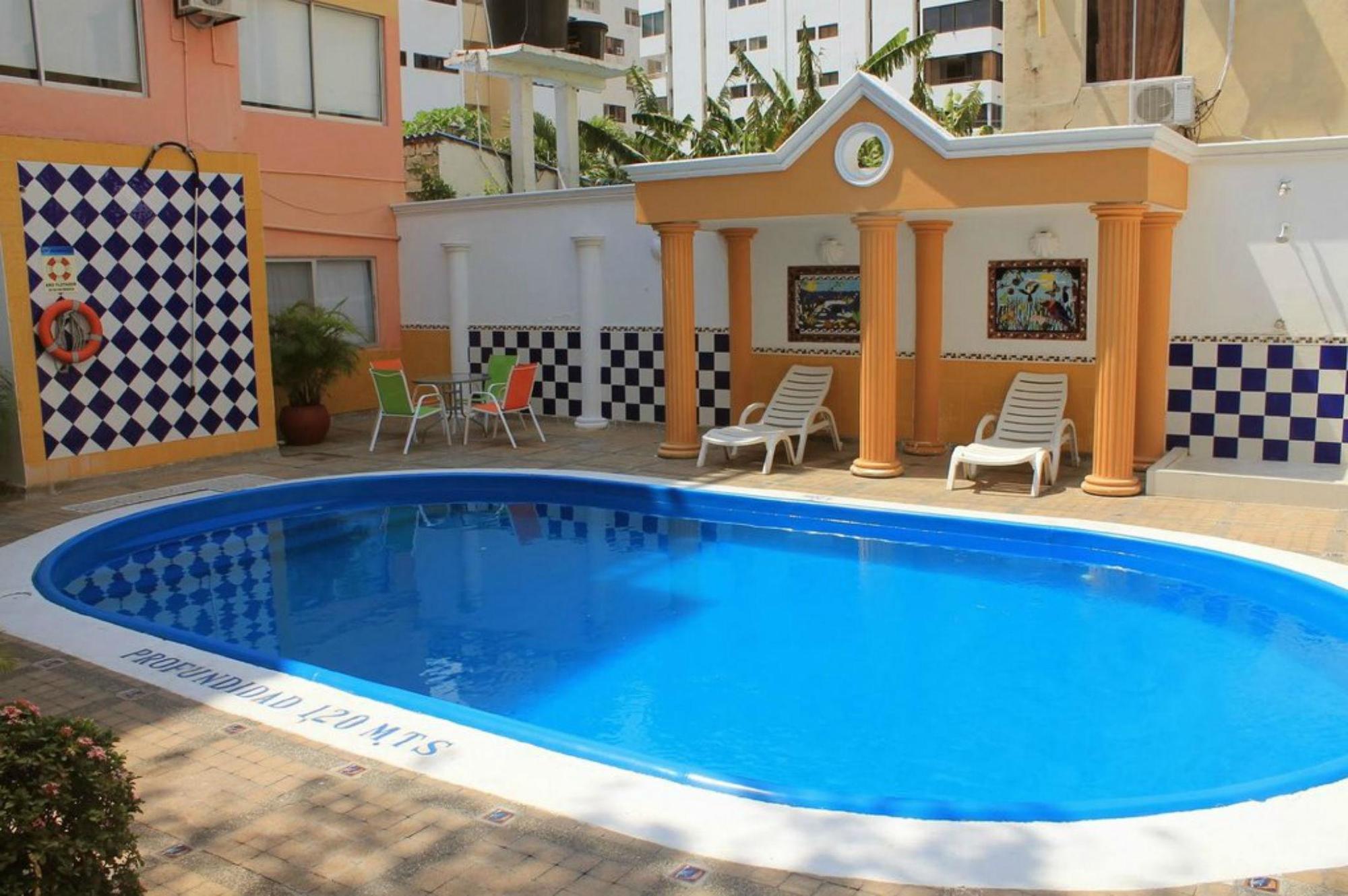 Edmar Hotel